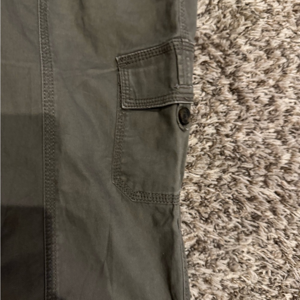 Ladies Sonoma cargo pants convertible to capris sz 10 - Picture 2 of 7